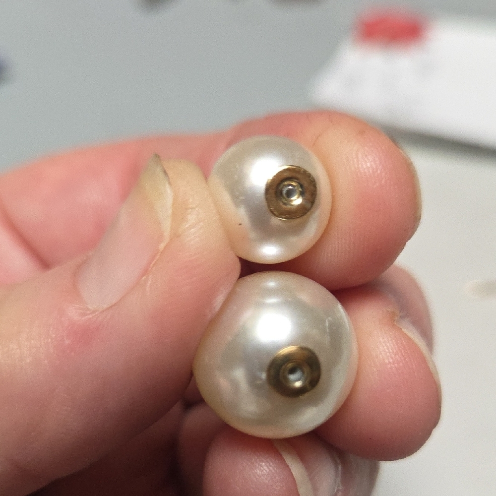 Elegant Pearl Belly Ring - Picture 2 of 4